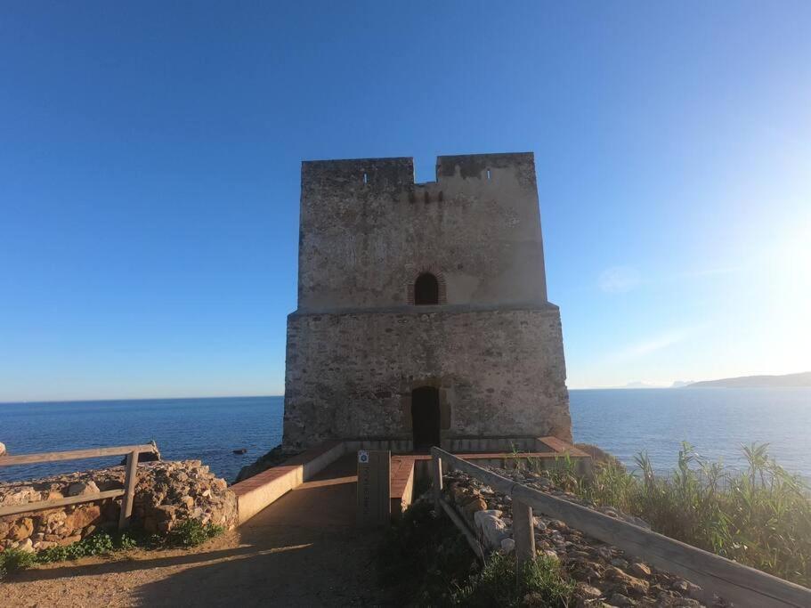 Schoenes Penthouse Mit Meerblick Pura Vida Bahia de Casares Bagian luar foto