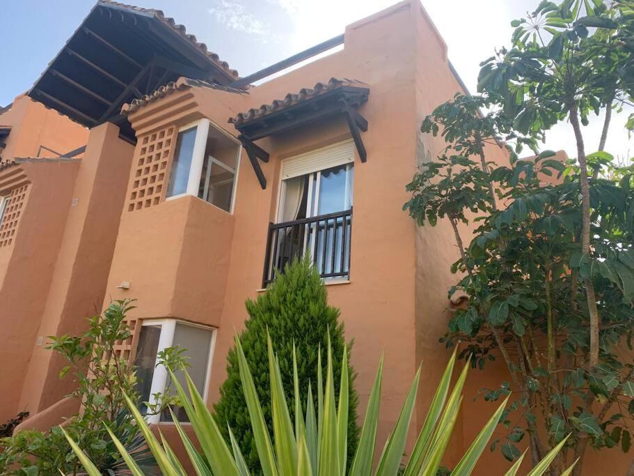 Schoenes Penthouse Mit Meerblick Pura Vida Bahia de Casares Bagian luar foto